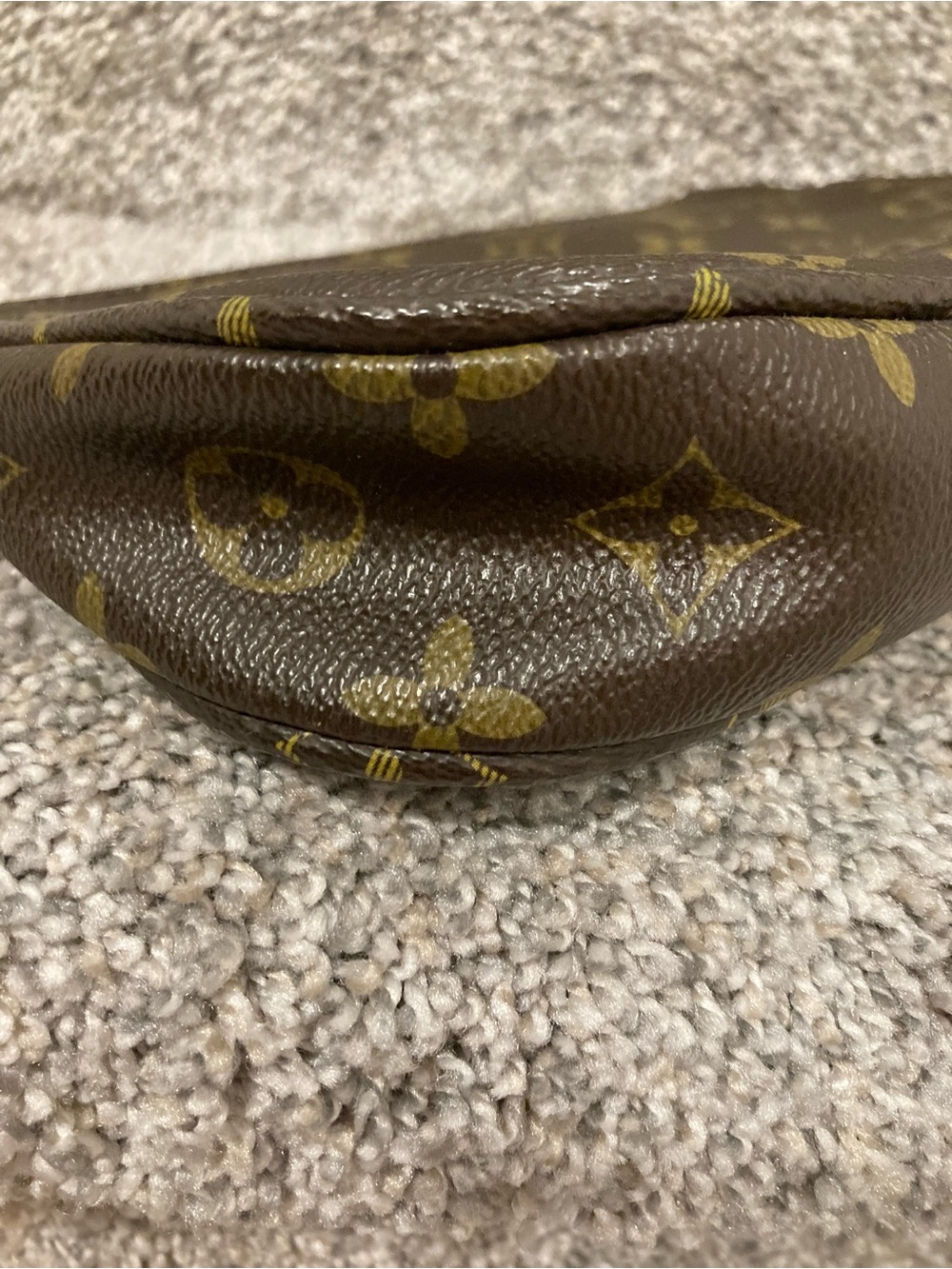 SOLD! 🌺Louis Vuitton Monogram Crossbody Pochette in Brown and Tan🌺 - Picture 6 of 15